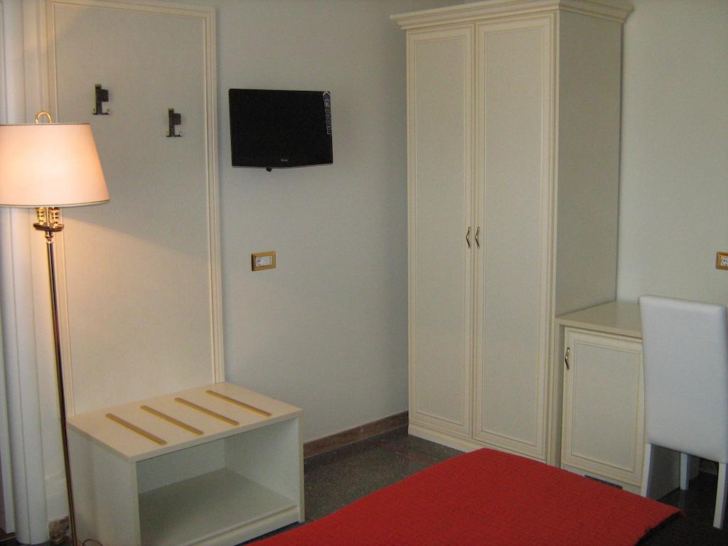 Appia Nuova Holiday B&B Roma Oda fotoğraf